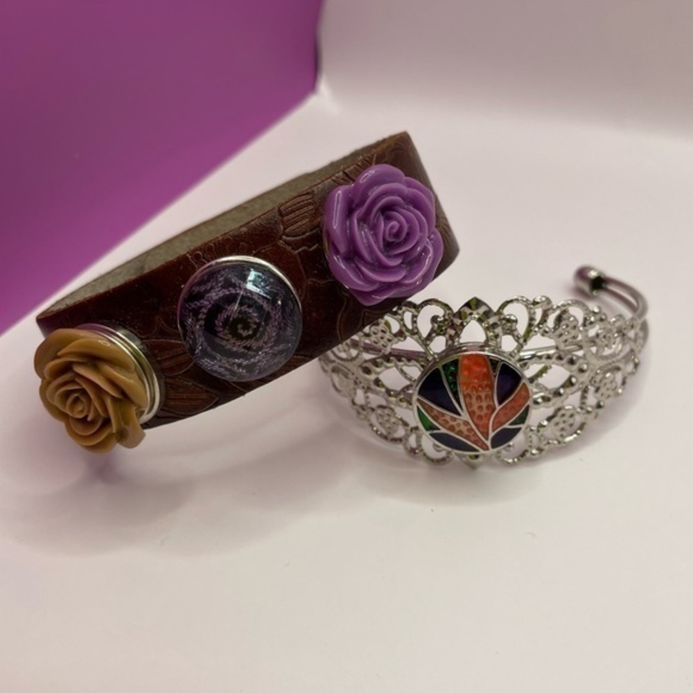 NEW ❤️ Artisan Hand Crafted Leather Bracelet Set w/ Interchangeable Snap Charms